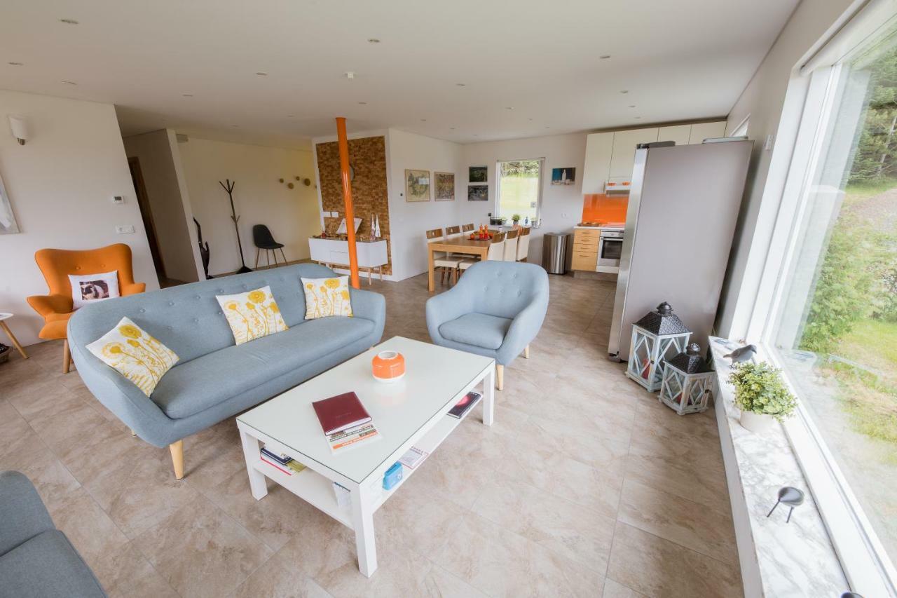 Varmaland Villa Eksteriør billede